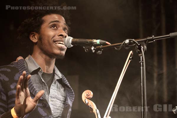 MARQUES TOLIVER - 2012-02-01 - PARIS - La Fleche d'Or - 